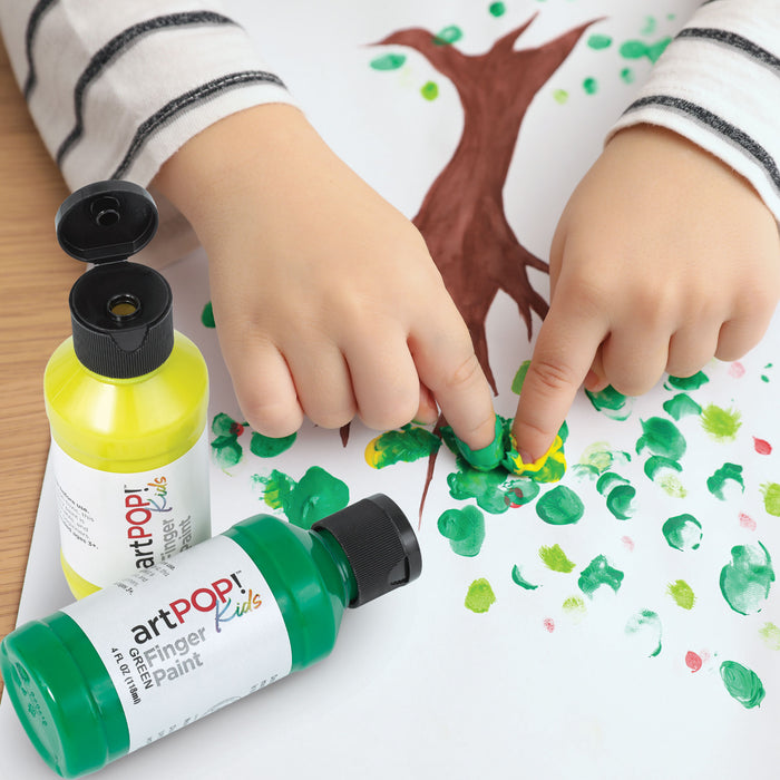 artPOP! Kids Finger Paint Set (Child using green and yellow finger paint to paint a tree)